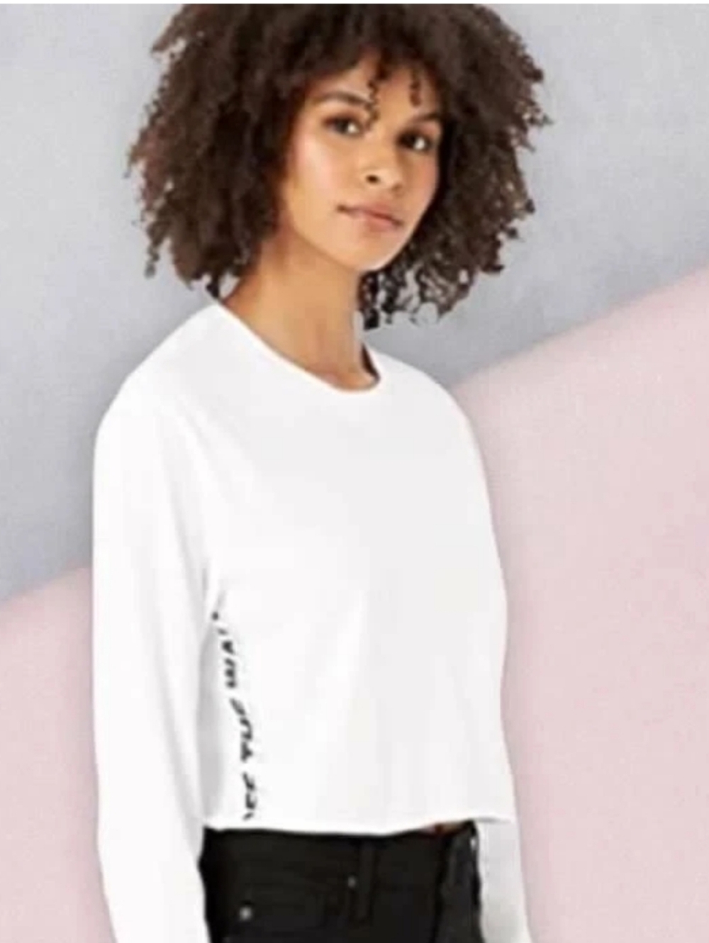 Vans White Cropped Long Sleeve Tee Logo Sleeves Size M